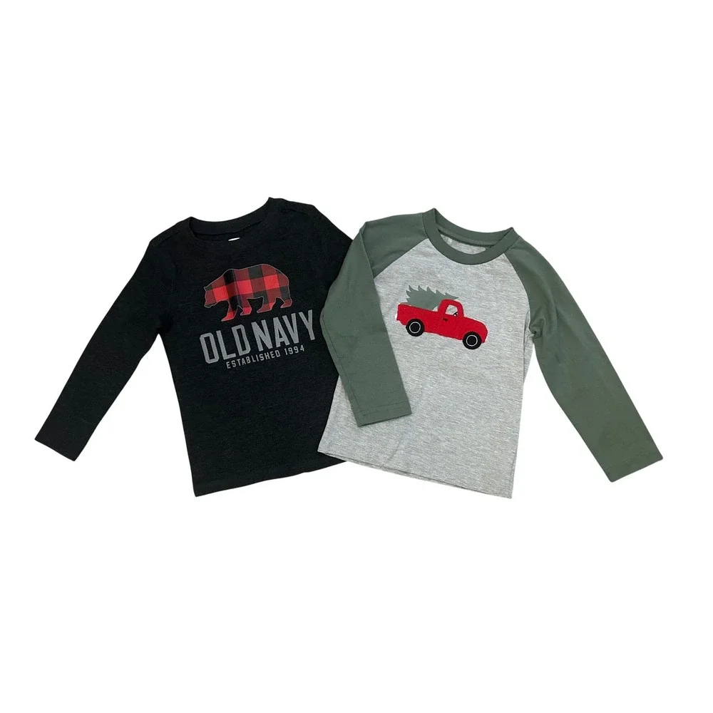 Boys Bundle of 2 Old Navy Long Sleeve T-Shirts Size 4T Christmas Bear Truck